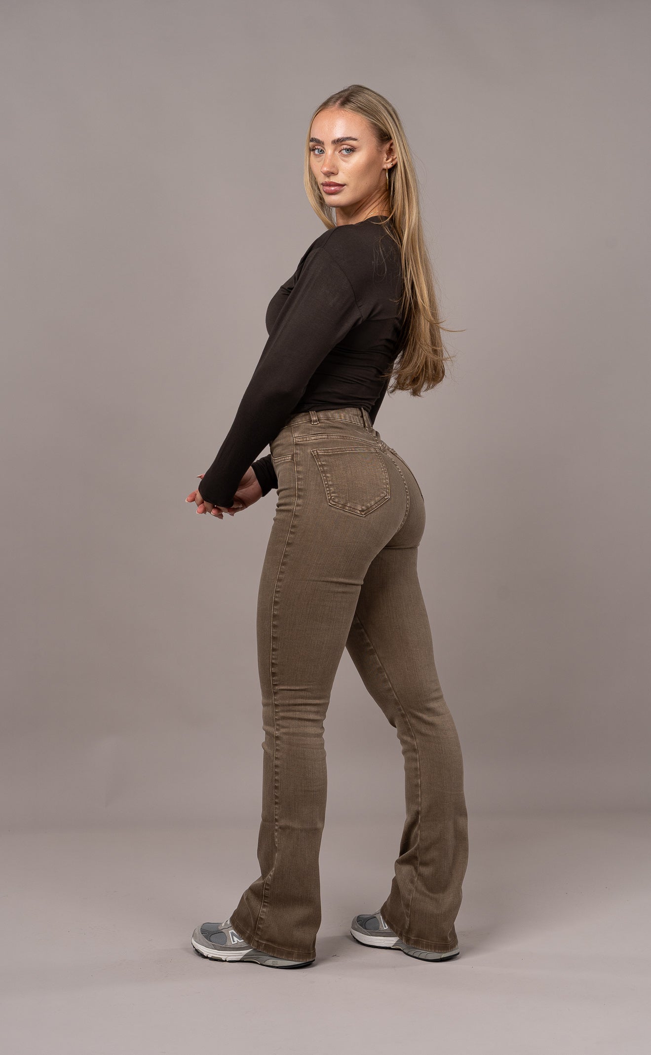 Womens Pastel Flared Fitjeans - Brown