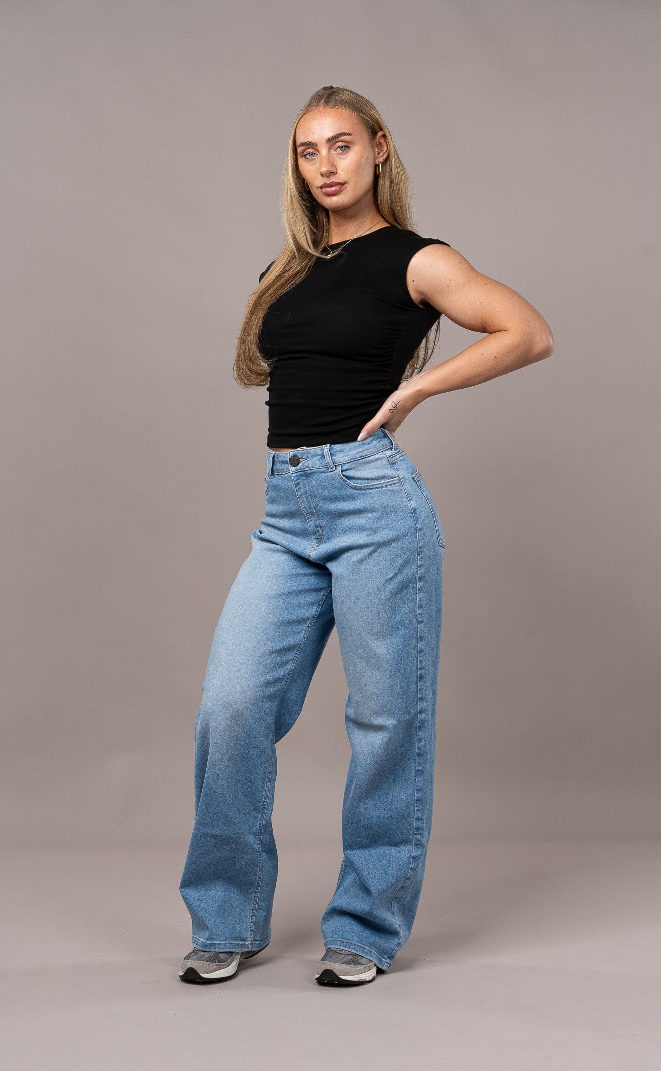 Womens Baggy Fitjeans - Arctic Light Blue