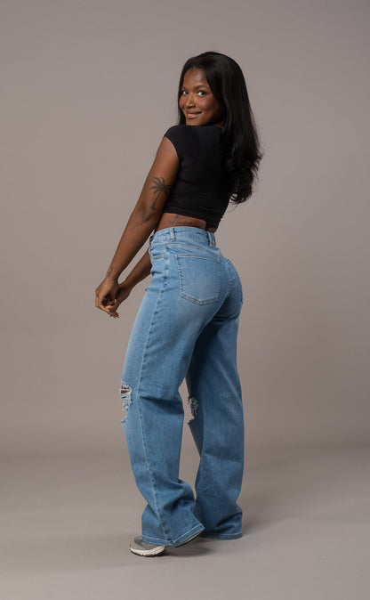 Womens Baggy Ripped Fitjeans - Arctic Light Blue
