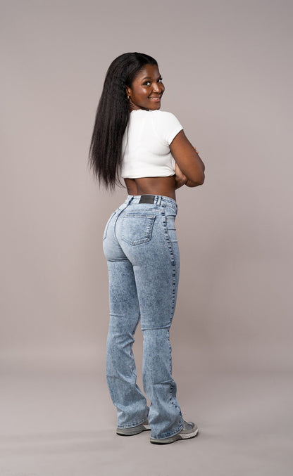 Womens Flared Mid Waisted Fitjeans - 80s Blue